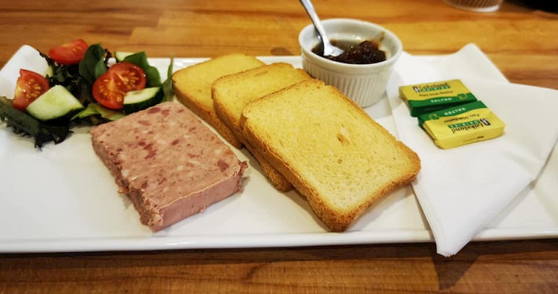 Pate, chutney and bread